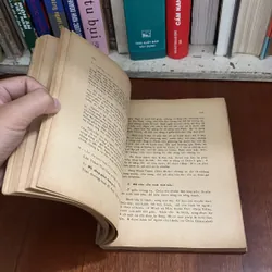 II Sách Xưa: Tìm Hiểu Ít Lễ Trọng - LM. Joseph Trần Công Hoan - 1963 646948