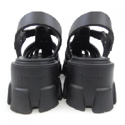 Giày sandal monolith logo tam giác PRADA 1X853M bằng cao su 660540