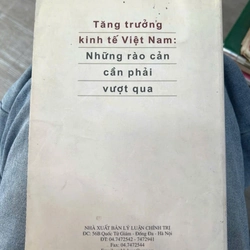 Tăng trưởng kinh tế Việt Nam: Những rào cản cần phải vượt qua - NXB Lý luận chính trị.8 336208