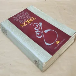 Tuyển tập truyện ngắn các tác giả đạt giải Nobel (714 trang) 712465