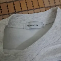 Áo ngắn tay mùa hè nữ form boxy, của brand xu min min, size l, còn mới 1010347