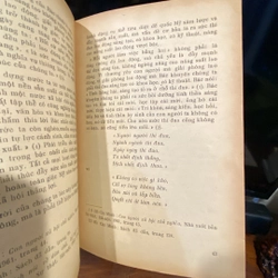 MỘT VÀI SUY NGHĨ VỀ ĐẠO LÝ LÀM NGƯỜI CỦA HỒ CHỦ TỊCH (1970) 462799