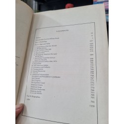 WEBSTER'S GUIDE TO AMERICAN HISTORY : A CHRONOLOGICAL, GEOGRAPHICAL, AND BIOGRAPHICAL SURVEY AND COMPENDIUM (1971) 119548