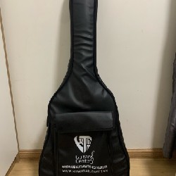 Guitar Classic như mới kèm bao da 46980