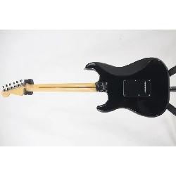 ＦＥＮＤＥＲ ＦＳＲ ＮＯＮＥ ＭＯＲＥ ＢＬＡＣＫ ＳＴＲＡＴ - Hàng hiệu Authentic 884446