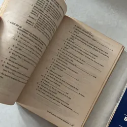Understanding and using English Grammar (2 cuốn) 558100