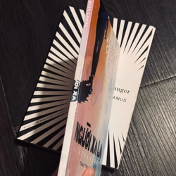 Combo người xa lạ + the stranger (đọc mô tả) 532075