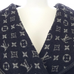 Áo khoác có mũ LOUIS VUITTON FGCO40QWE - Hàng hiệu Authentic 823311