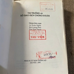thị trường và sở giao dịch chứng khoán 452526