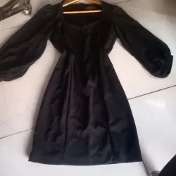 Đầm đen Dona size 4 1002026