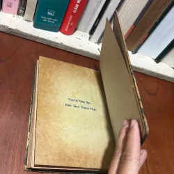 II Sách Phật Giáo: Con Đường Chuyển Hoá - Kinh Bốn Lĩnh Vực Quán Niệm (Dịch Và Chú Giải) 755401