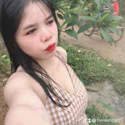 Váy đi tiệc 