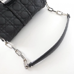 Túi xách vai Christian Dior New Lock M9802PSSQ 611321