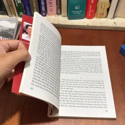 II Tập Truyện Ngắn: Hoa Hồng Môi Màu Đỏ - Nguyễn Trọng Văn - 2014 786200