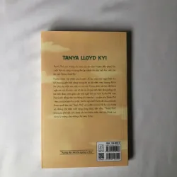 Thành Phố Của Những Chú Mèo Lạc - Tanya Lloyd Kyi 693523