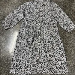 Đầm trung niên bigsize , 70kg trở xuống, hàng đã qua sử dụng 968792