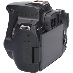 ＥＯＳ ＫＩＳＳ Ｘ１０ - Hàng hiệu Authentic 886007