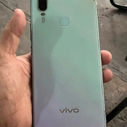 Thanh lý vivo y11 giá hạt dẻ  298904