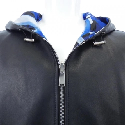 Áo khoác Versace - Hàng hiệu Authentic 903983