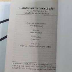 NGƯỜI ĐÀN BÀ CHƠI VĨ CẦM - MA VĂN KHÁNG 478354