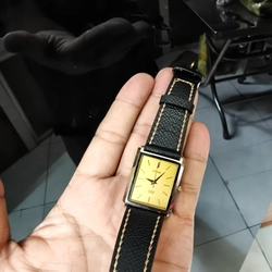 Đồng hồ tank vỏ đá  530475