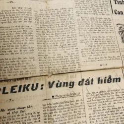 Tờ báo Bút thần số 66 chủ Nhật 1/6/1972 như hình chụp + video 799089