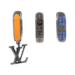 Bông tai Louis Vuitton Buckle Dorey Paradise Chain MP3369