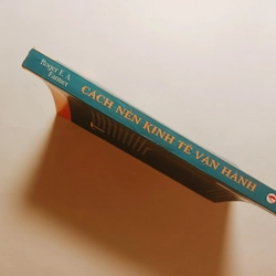Cách Nền Kinh Tế Vận Hành - Niềm Tin, Sự Sụp Đổ Và Những Lời Tiên Tri Tự Đúng
 466166