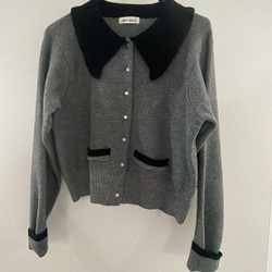 Áo len cardigan likenew 99% 