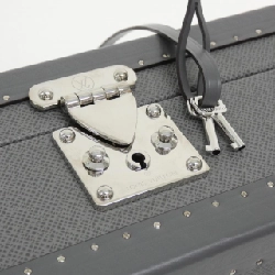 Hộp đựng đồng hồ Louis Vuitton Taiga 8 Montre 626669