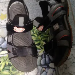 Giầy bé trai size 35 557375