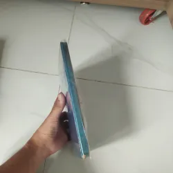 Nữ du kích La-ra- tg Na- đê- giơ- đa Na- đê- giơ- đi - na( sách liên xô 1989 1006410