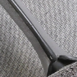 Túi Christian Louboutin Nastro Ruby F.A.V.L 3235280 614747