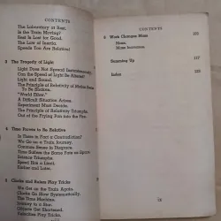 What Is Relativity? - Lev Landau; Yuri Rumer 1007181