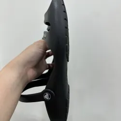 Sandals crocs 2hand size w7- 38 độ mới cao hình chụp thật 991000