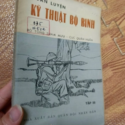 Huấn luyện kỹ thuật bộ binh