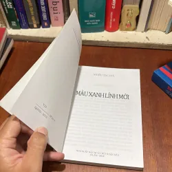 II Tập Truyện Ngắn: Màu Xanh Lính Mới - Nhiều Tác Giả - 2012 786205