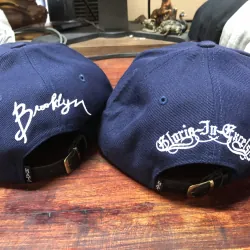 Combo 2 nón snapbakck dành cho cặp đôi - hoạ tiết thêu tay - xuất khẩu xịn. 521408