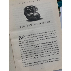 Harry Potter and the Sorcerer's Stone – J.K. Rowling 762775