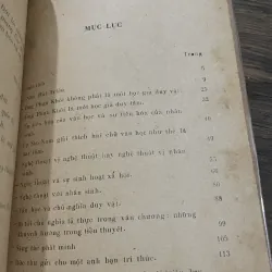 Về văn học nghệ thuật; Hải Triều ; 180 trang  1030303