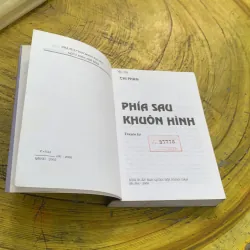 PHÍA SAU MỘT KHUÔN HÌNH - CHI PHAN  748656