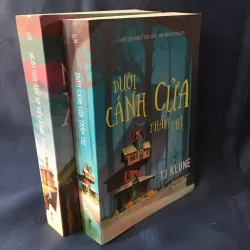 Bộ đôi tác phẩm: dưới cánh cửa thầm thì, ngôi nhà bên bờ biển xanh thẳm 958068