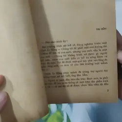 [MIỄN PHÍ BỌC SÁCH] [XƯA] [HIẾM] Thành Phố Tương Lai - Ký  (1978) - Thu Bồn - Tô Đức Chiêu - Anh Ngọc - Khánh Vân 997842