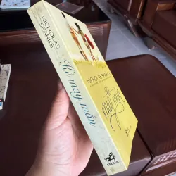 Kẻ May Mắn – Nicholas Sparks | Tiểu thuyết tình cảm lãng mạn sâu sắc- K2 996376