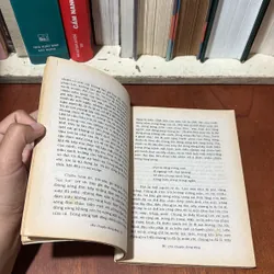 II Sách Phật Giáo: Làm Lại Thâm Tình - Thích Nhất Hạnh - 1994 706731