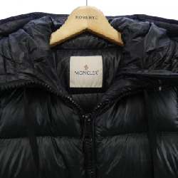 Áo khoác lông vũ MONCLER 638623