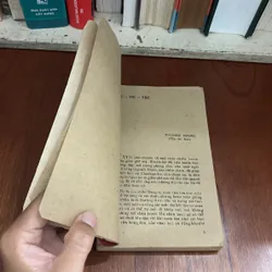 II Sách Xưa: Người Bạn Mang Bộ Lông Chim - Nhiều Tác Giả - 1986 605997