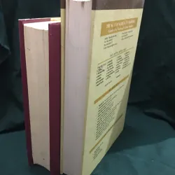 Bộ hai cuốn thơ-văn của Hồ Chí Minh 960682