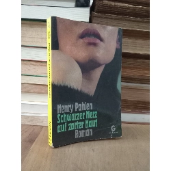Schwarzer Nerz auf zarter Haut - Henry Pahlen 759662