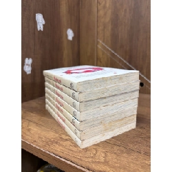 Truyện tranh Hoa hồng tóc ngắn - Akemi Yoshimura